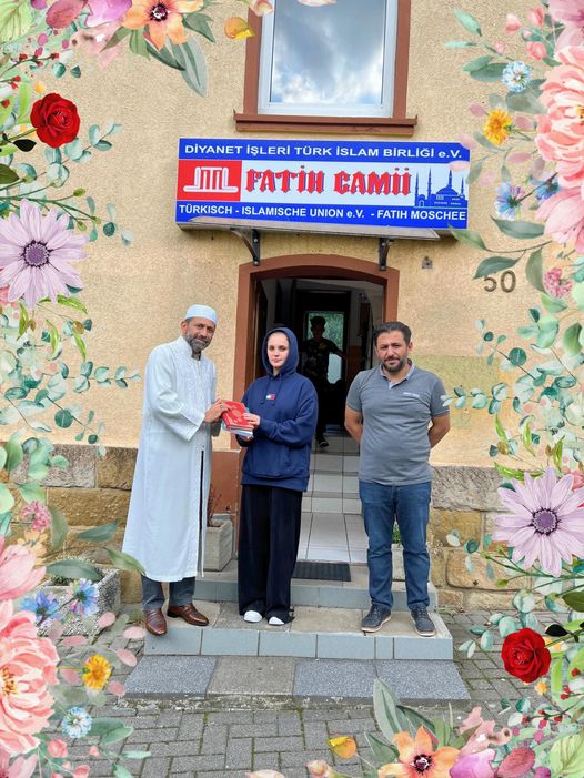 Romanya vatandaşı bir hanımefendi Müslüman oldu