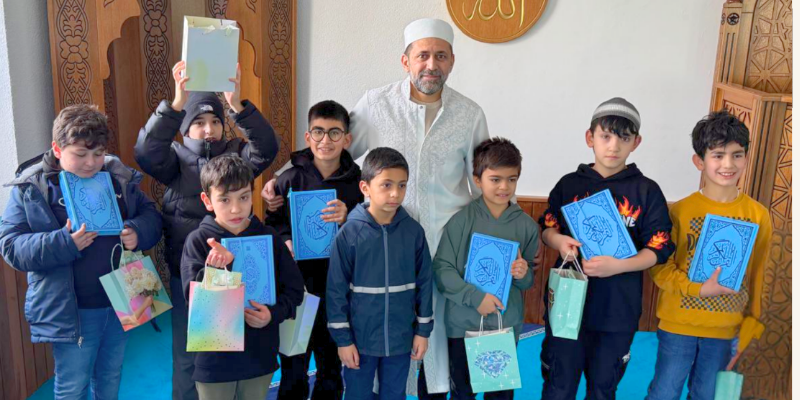 Ramazan-ı Şerif'e Kuran Okuyarak Giriyoruz...